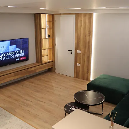 Soinn's Lejlighed Tirana